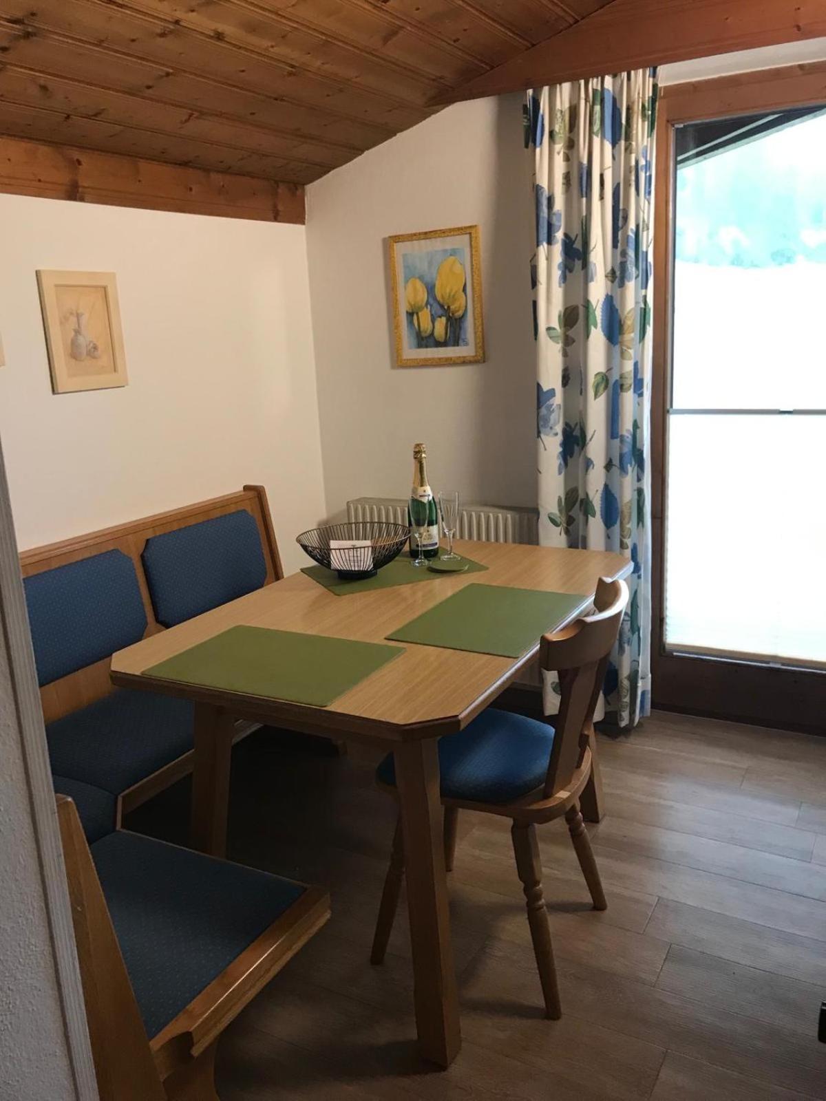 Ferienwohnungen Schleich Nassereith Buitenkant foto